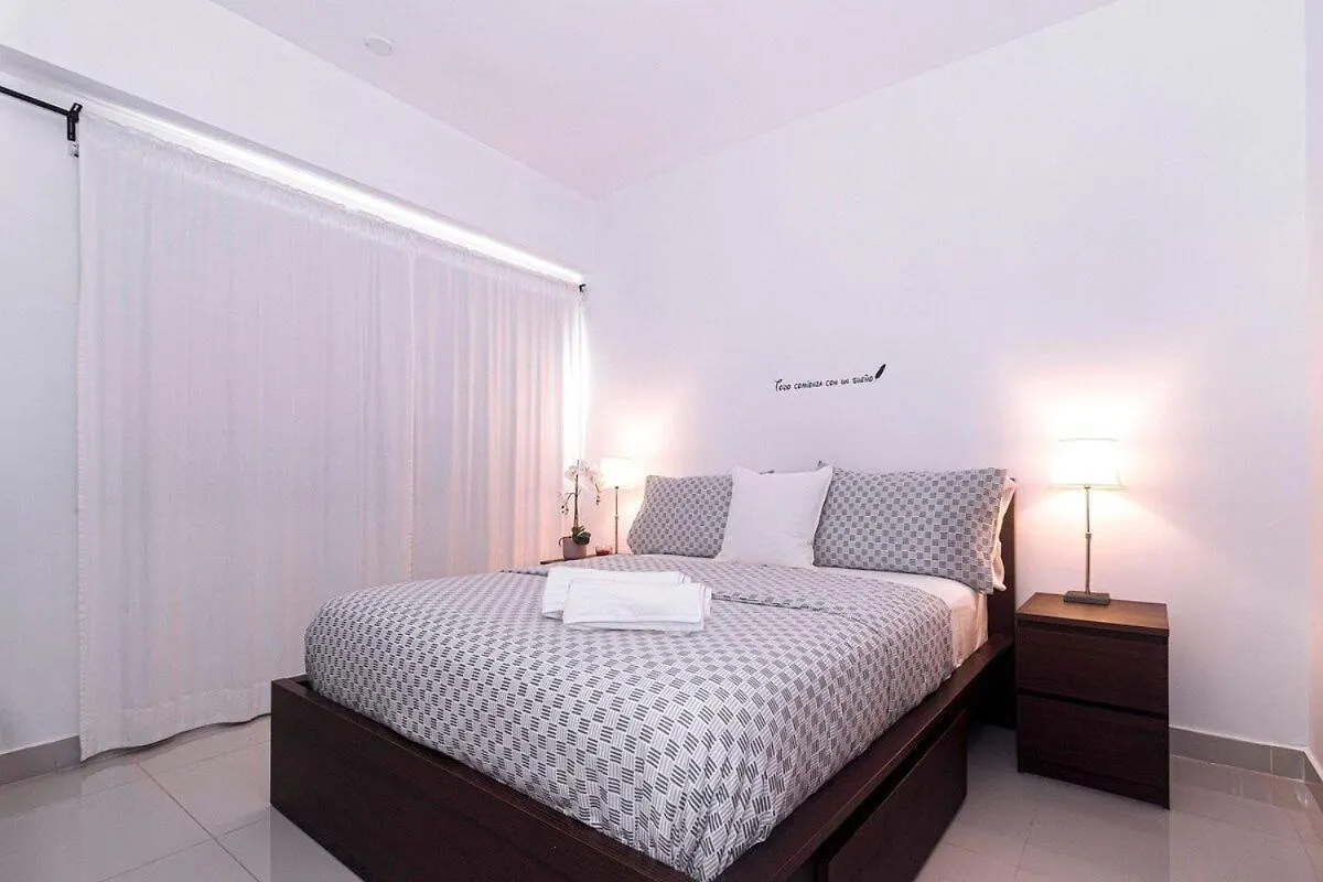 La D 7D Refa Luxury Vip Apartment Los Prados