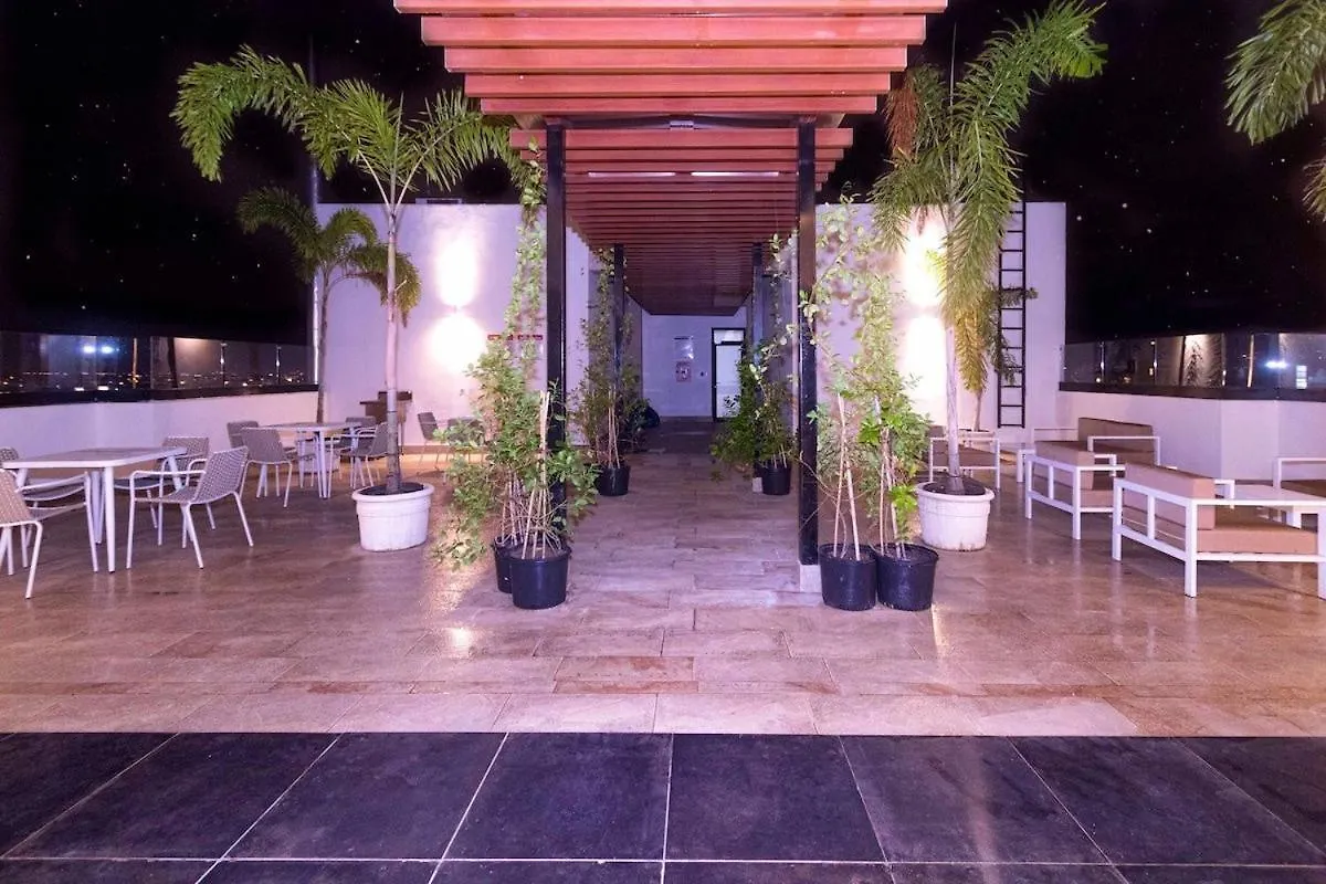 La D 7D Refa Luxury Vip Apartment Los Prados